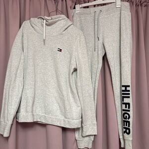 Tommy Hilfiger Sport Light Gray Apparel